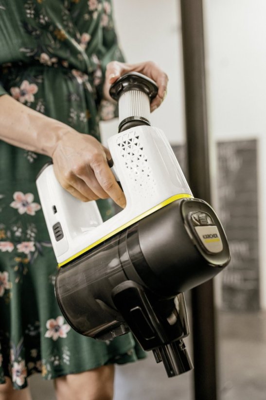 AKU TYČOVÝ VYSAVAČ VC 6 CORDLESS OURFAMILY EXTRA