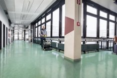 PODLAHOVÝ MYCÍ STROJ S ODSÁVÁNÍM BR 45/22 C Bp Pack