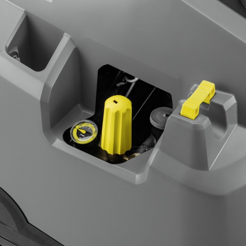 VYSOKOTLAKÝ ČISTIČ HDS 8/18-4 C