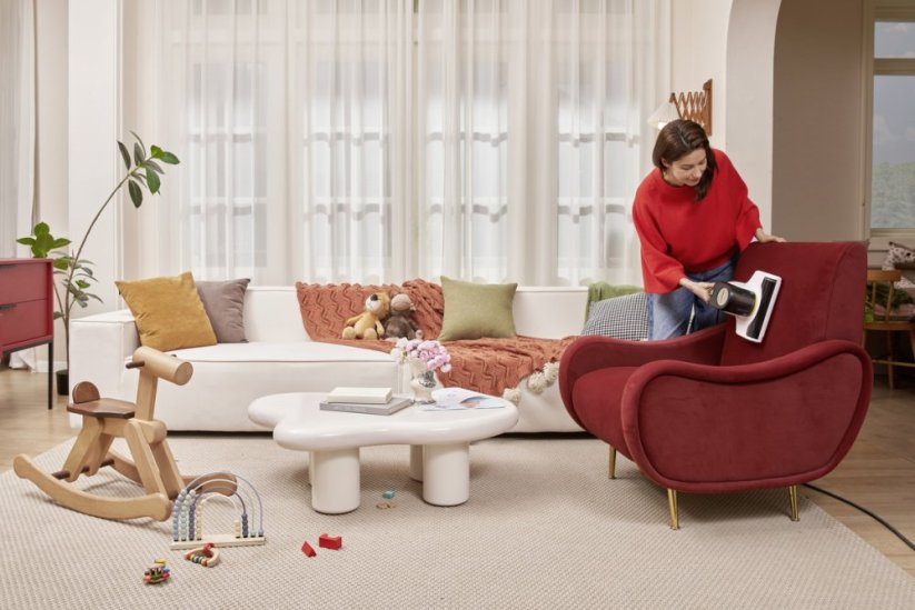 ANTIBAKTERIÁLNÍ VYSAVAČ VCH 4 UVCLEAN